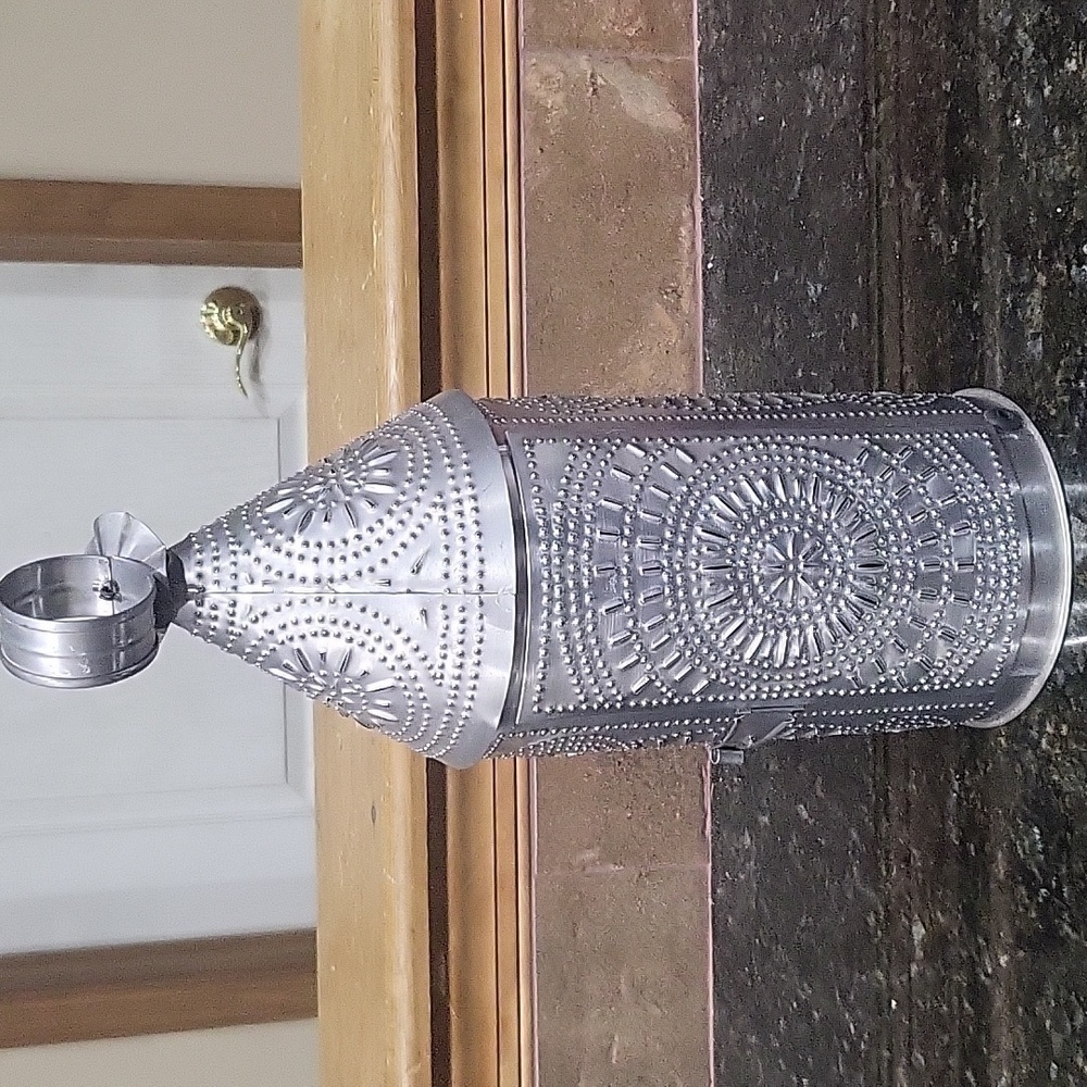 PUNCHED Tin Lantern Sunburst Design - Picture 5 of 13